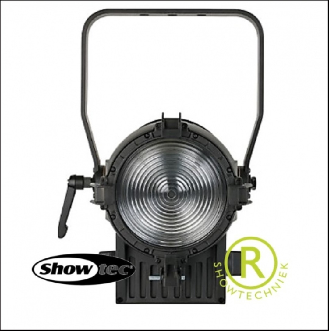 LED schijnwerper huren Fresnel Performer 1000 LED 105watt