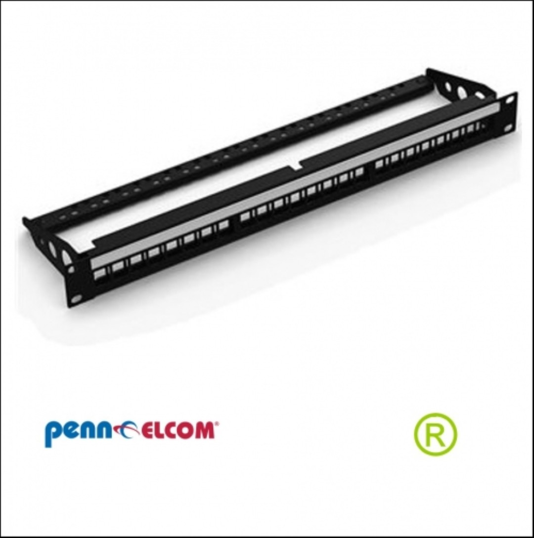 Rekpaneel voor 24stuks Cat Snap-in bussen R2245/1uk