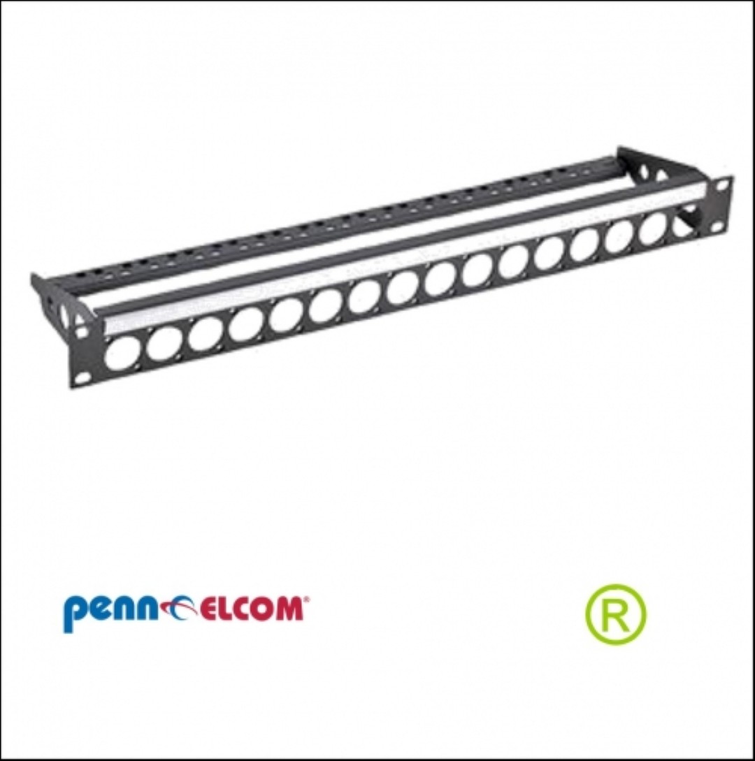 Rekpaneel 16 D-con kabelbevestiging en ID-strip R2269/1Uk/16