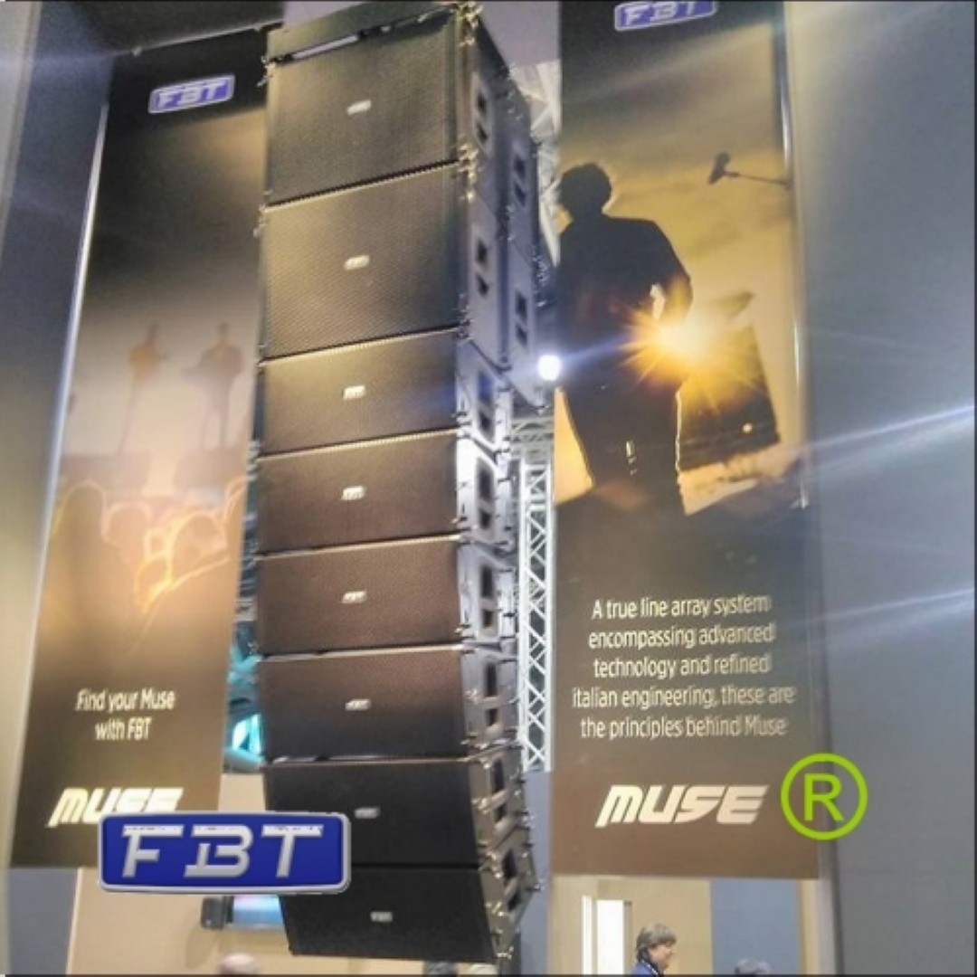 MUSE 210 LA -Actieve line array luidspreker