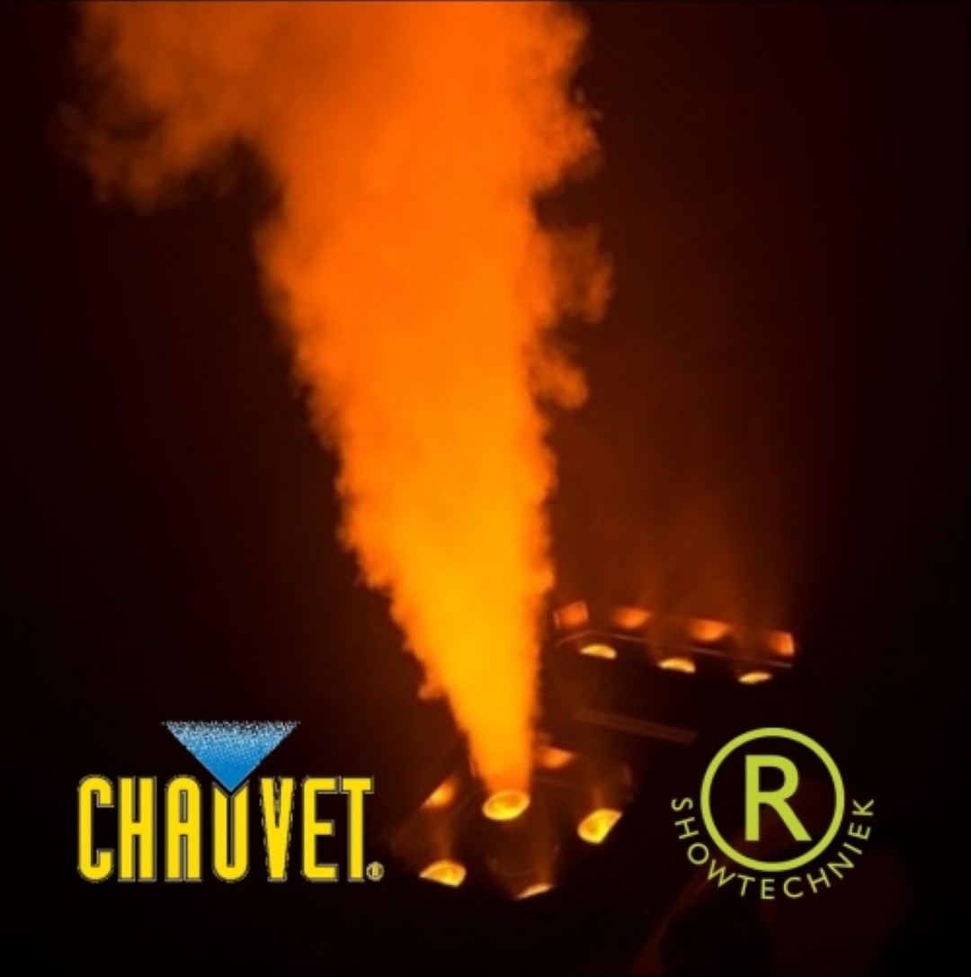 CO-2 effect verticaal spuitende rookmachine Geyser P7