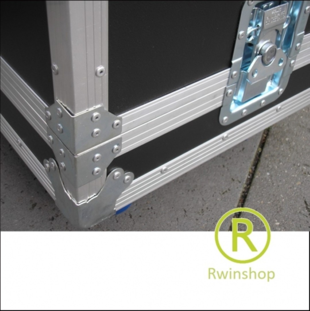 Combo flightcase op maat gemaakt op wielen