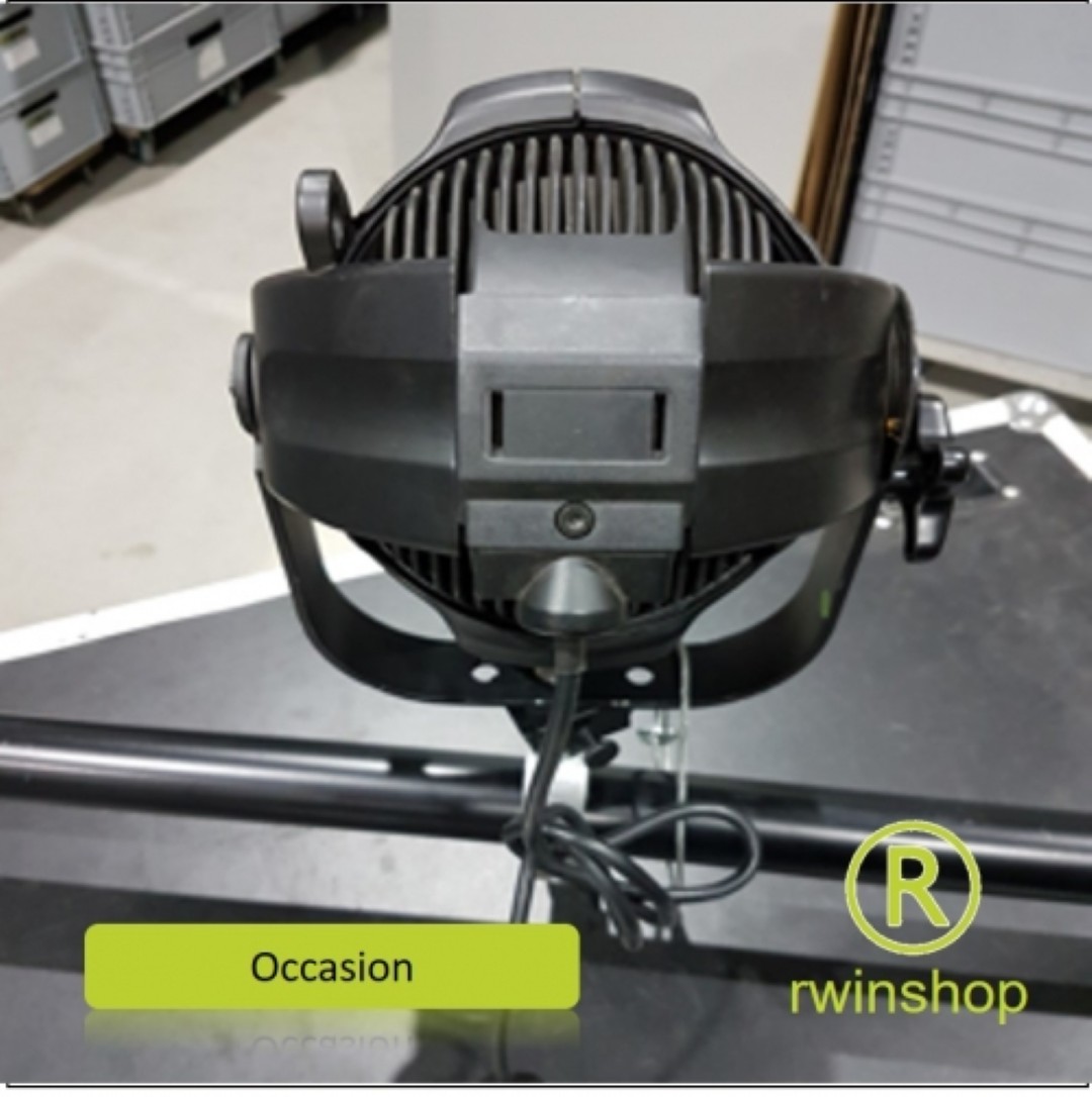 Schijnwerper Zoom 600w + kleppen. EUROLITE ML-64-occasion