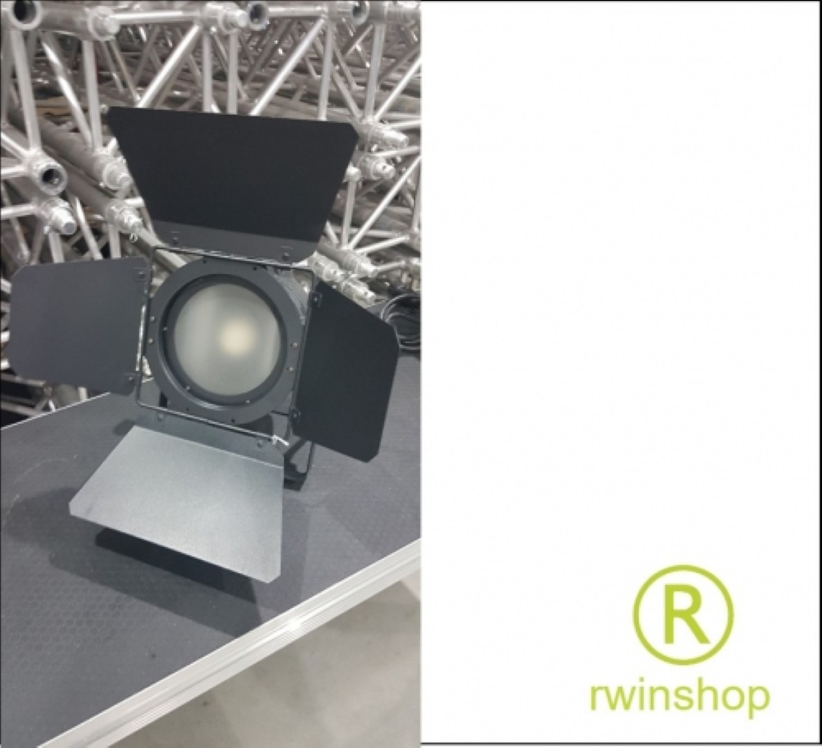 PAR COB 150 MKII Par Projector met RGB COB LED 3-in-1 150Watt
