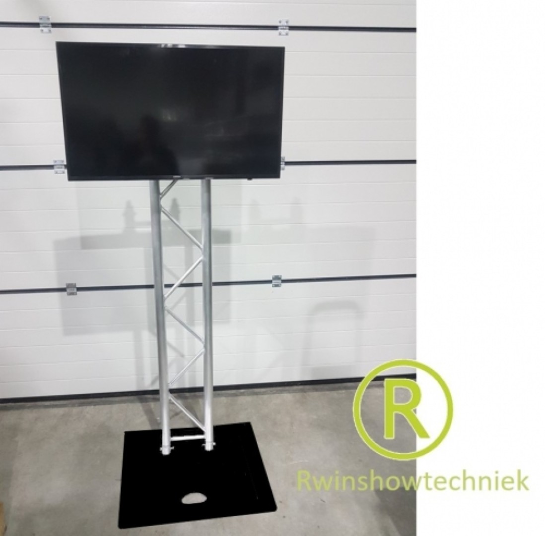 TV standaard laddertruss 150 cm hoog met zware voetplaat en vesa beugel