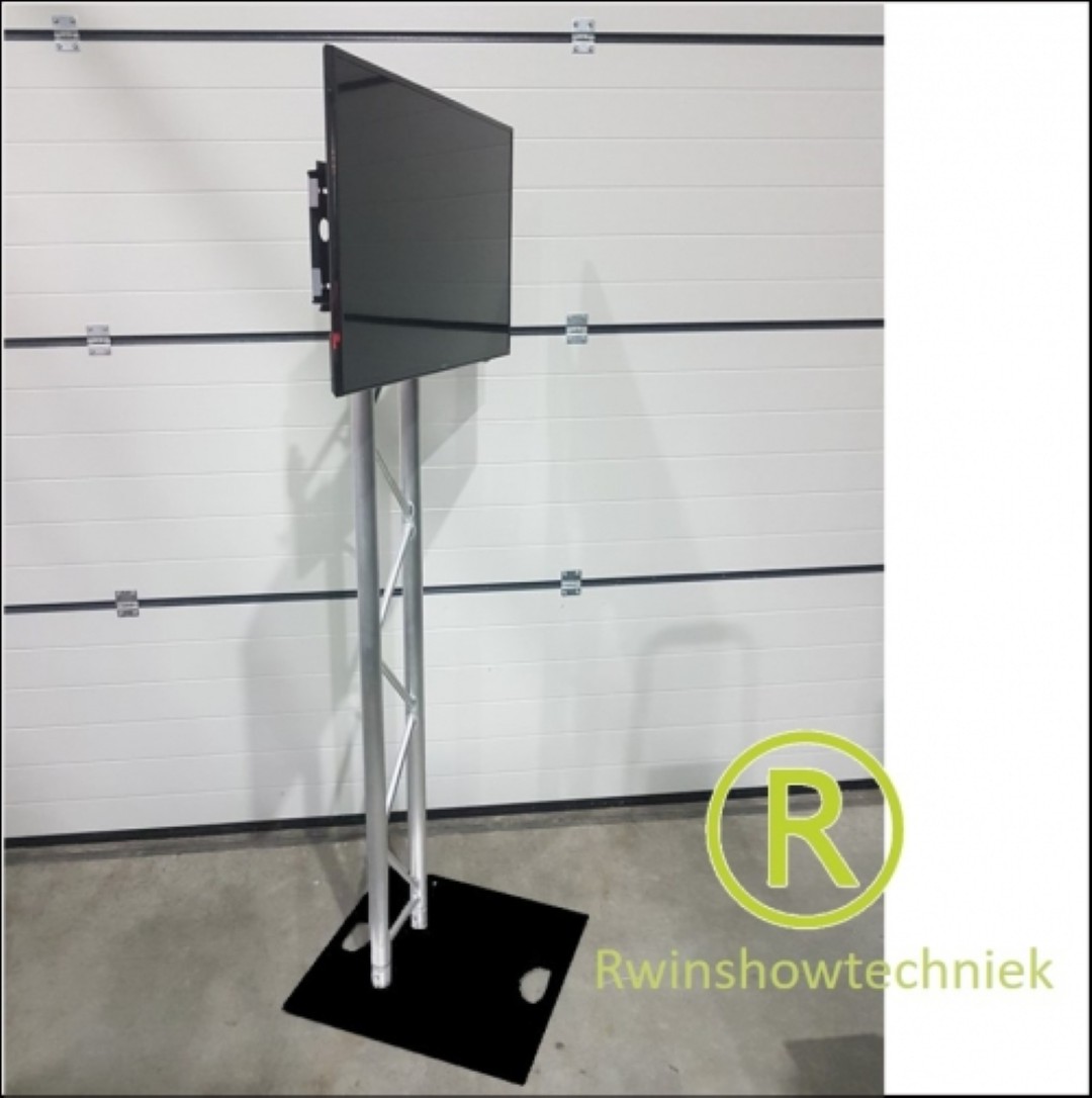 TV standaard laddertruss 150 cm hoog met zware voetplaat en vesa beugel
