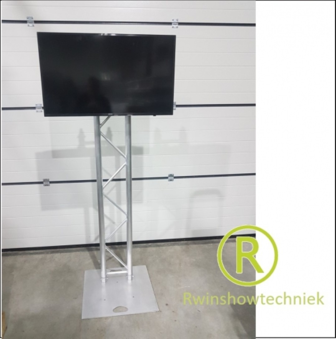 TV standaard laddertruss 150 cm hoog met voetplaat en vesa beugel