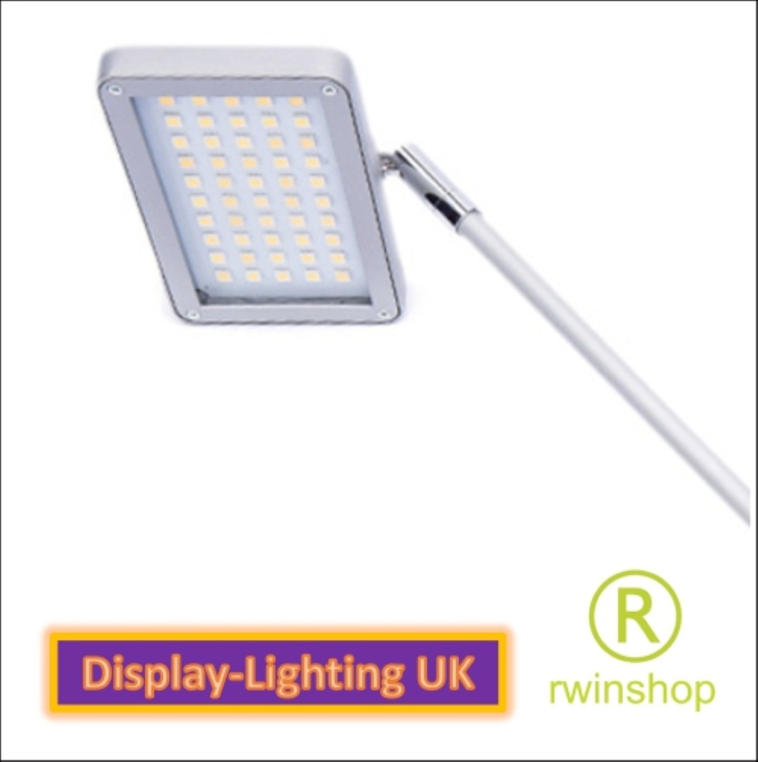 Display LED pendelspot 11 watt compleet met IEC doorlus 1150 lumen type 13-1 3000 Kelvin zilver