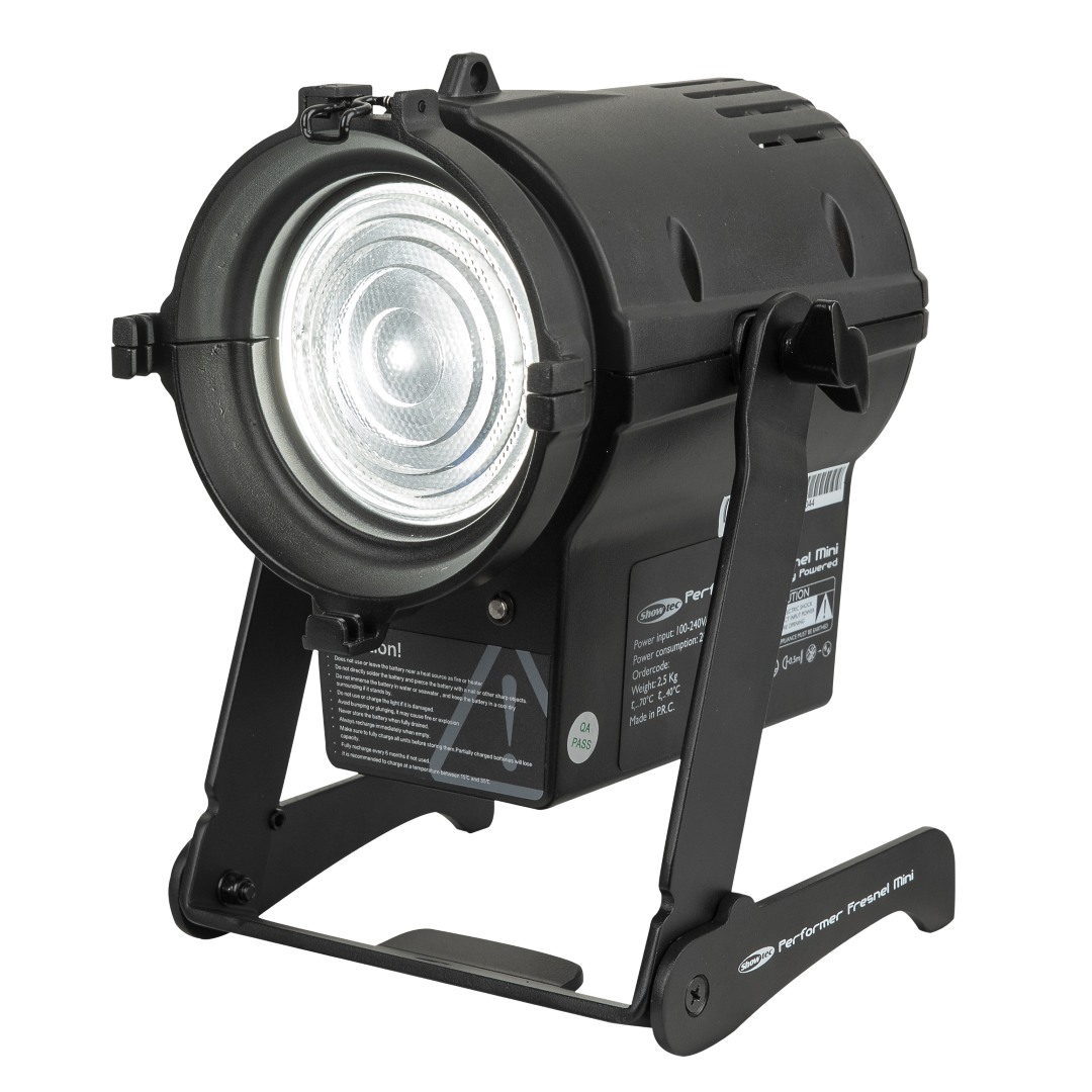 Performer Fresnel Mini DMX Compacte 30 W Warm Witte DMX theater LED Fresnel