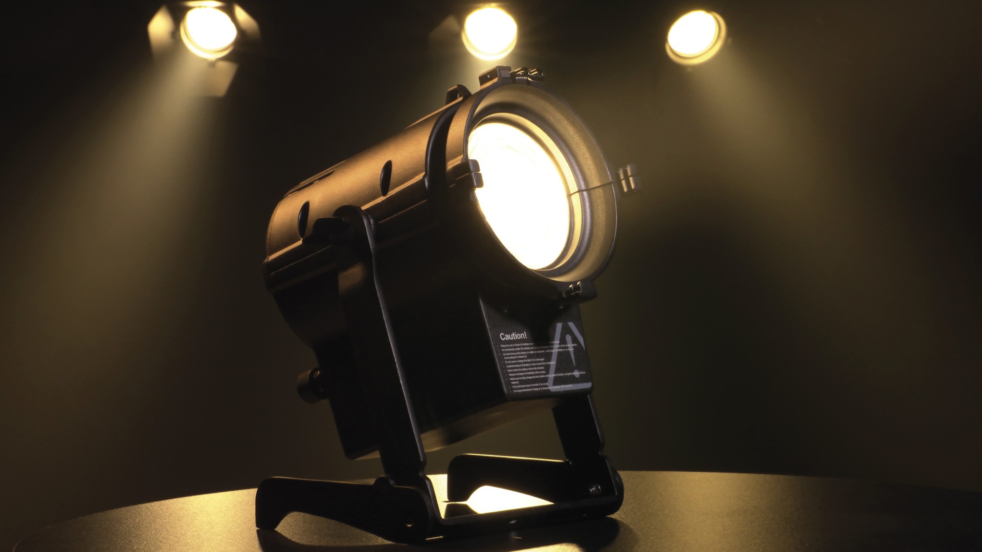 Performer Fresnel Mini DMX Compacte 30 W Warm Witte DMX theater LED Fresnel