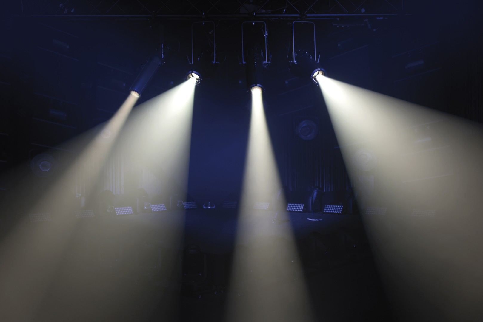 Performer Profile IP 3200 K 260 W Warm Witte IP65 gecertificeerde theater COB LED ellipsoidal