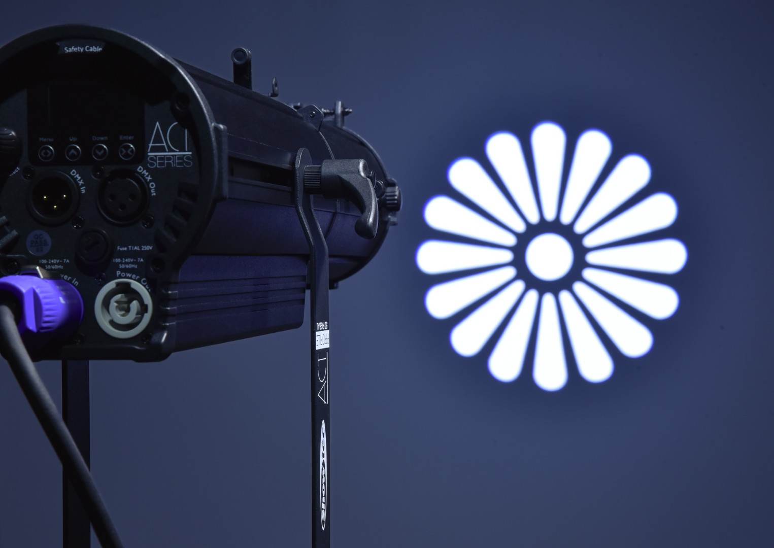 ACT Profile 50 RGBAL 50 W RGBAL theater LED ellipsoidal