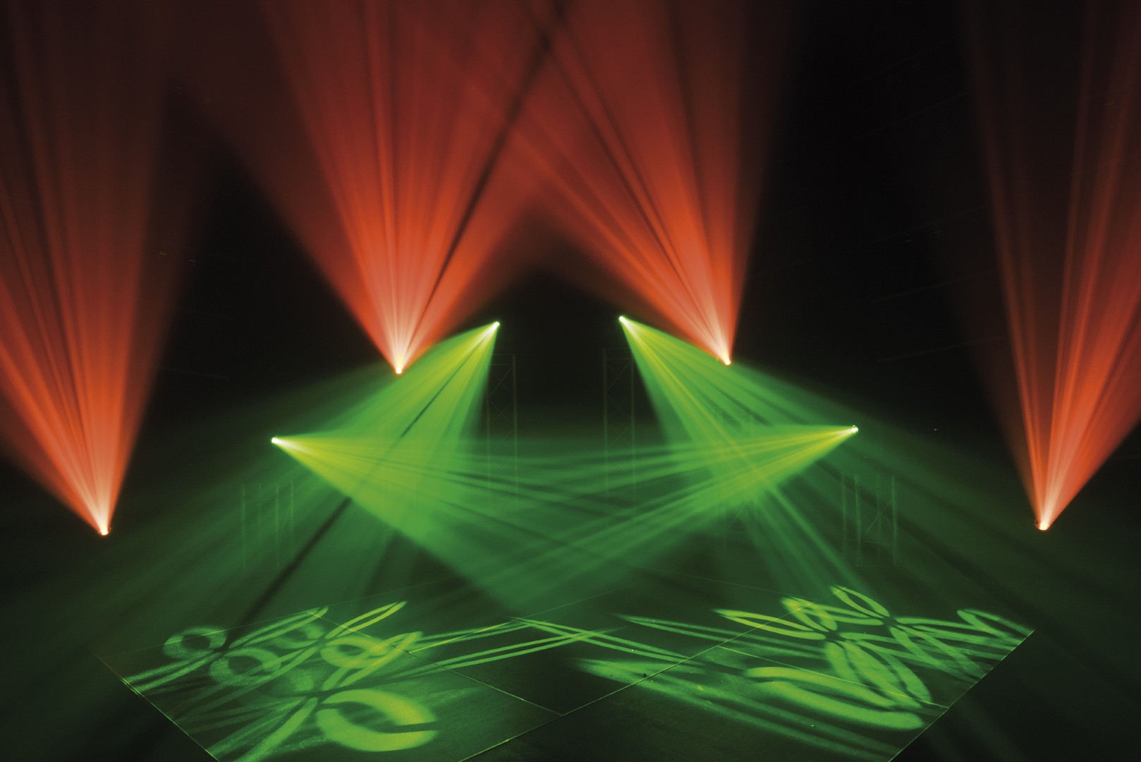 Phantom 130 Spot 130 W LED Spot Moving Head - Wit
