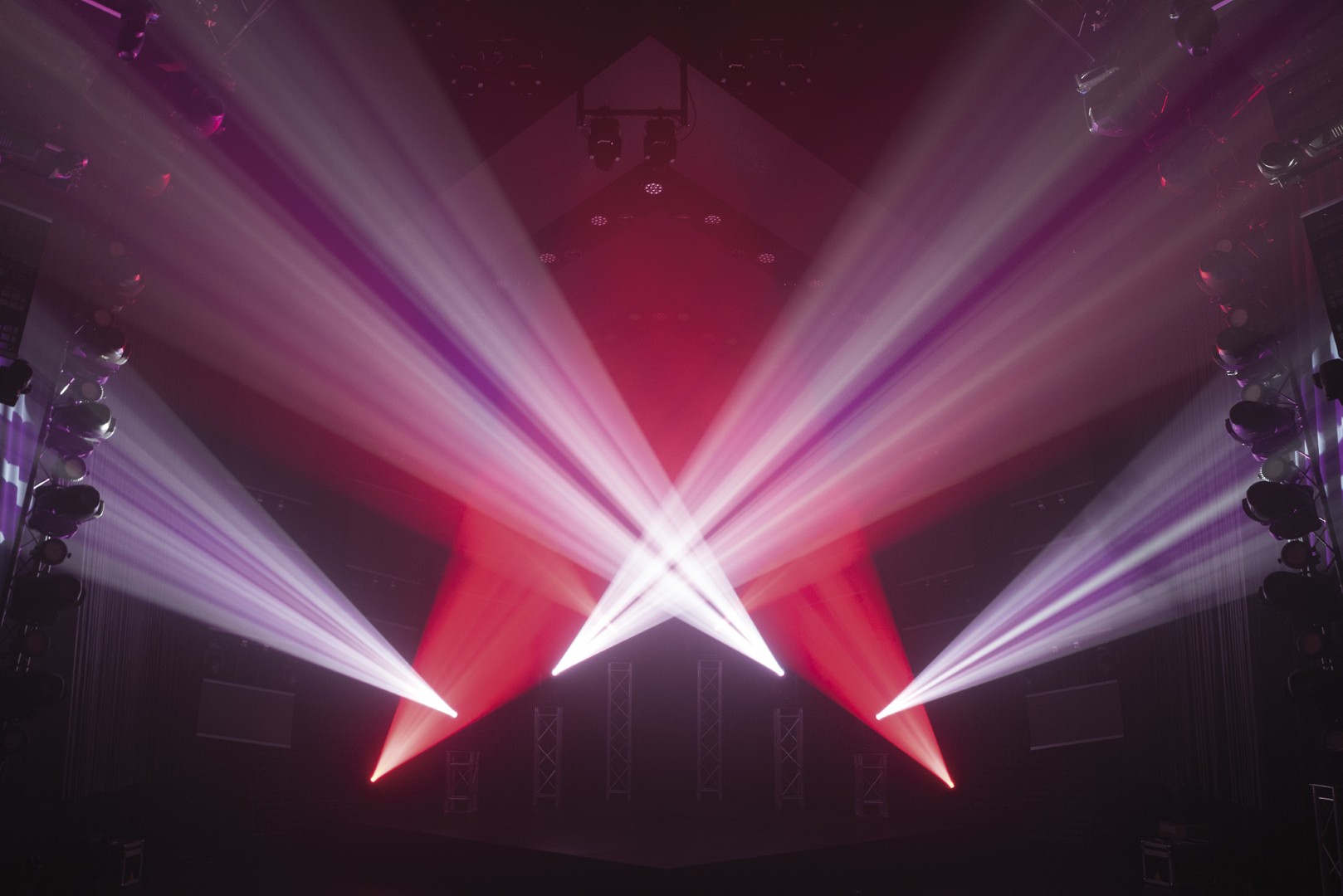 Phantom 130 Spot 130 W LED Spot Moving Head - Wit