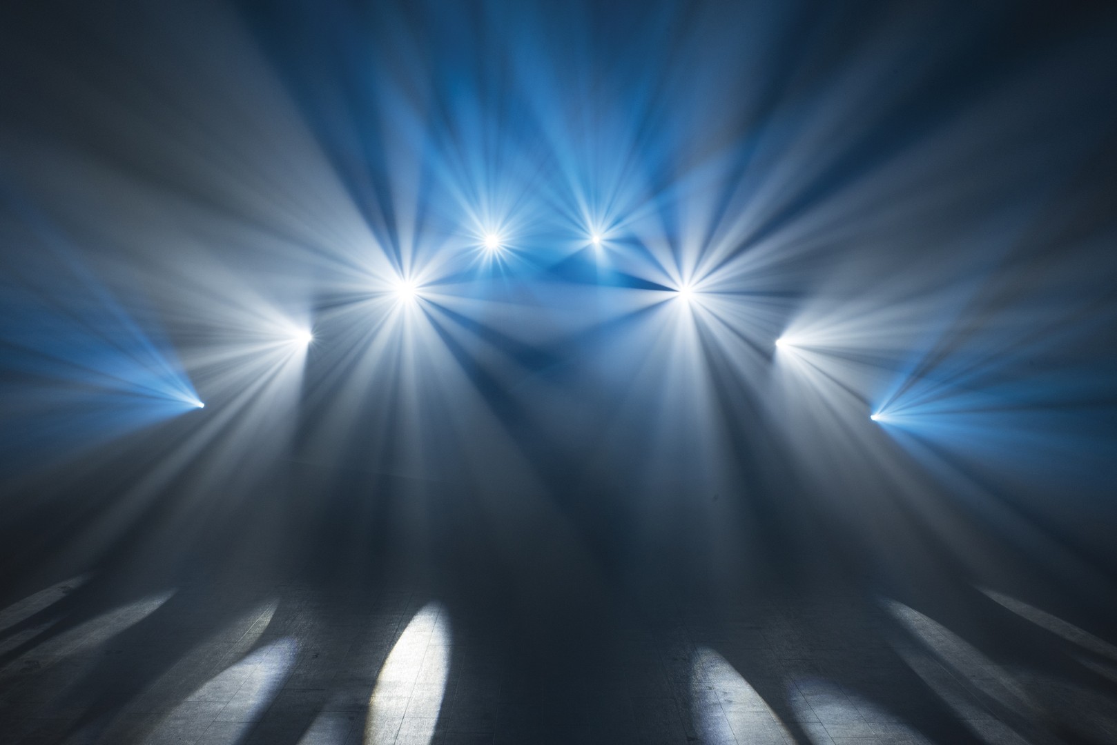 Phantom 130 Spot 130 W LED Spot Moving Head - Wit
