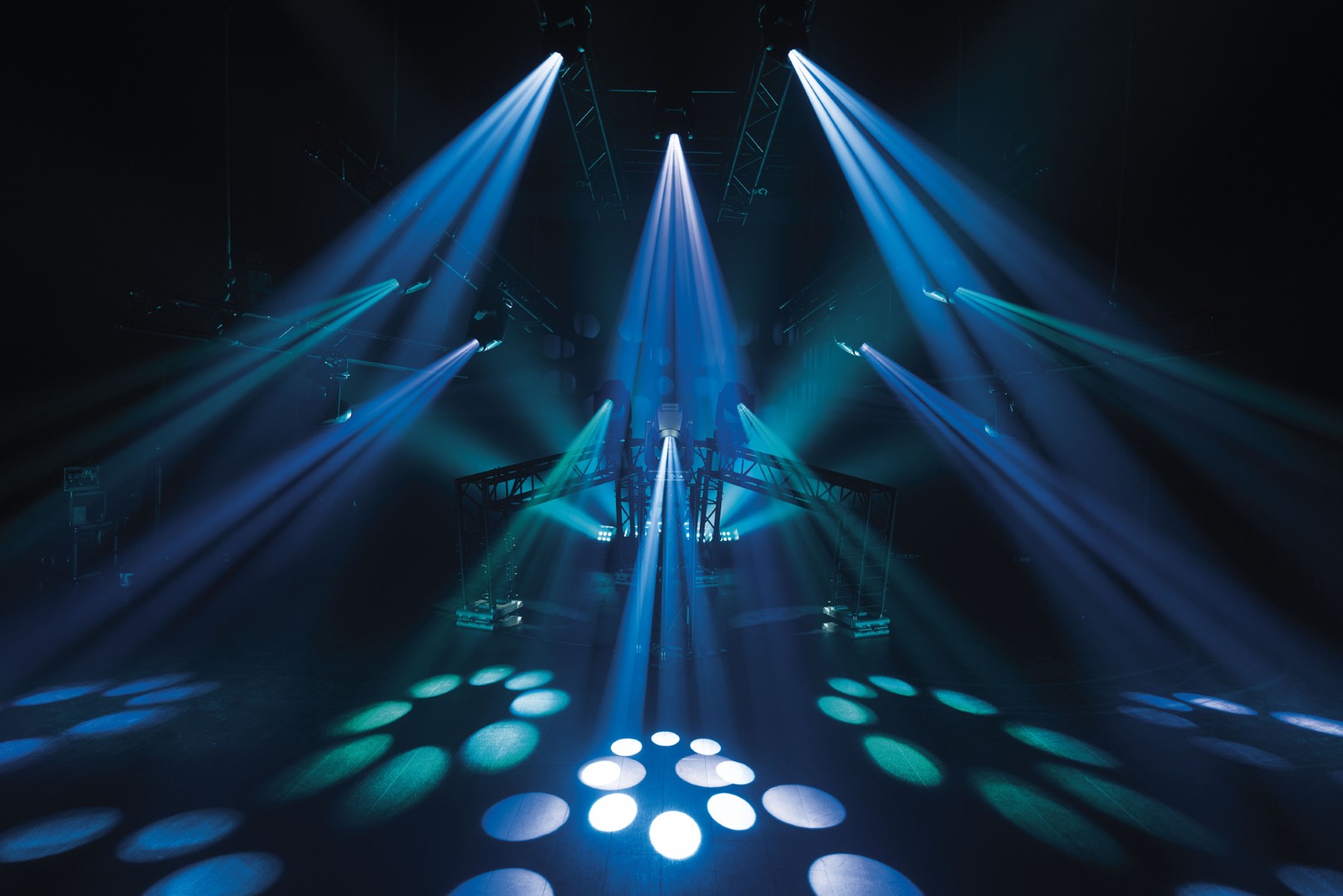 Phantom 12R Hybrid 300 W Hybride Moving Head