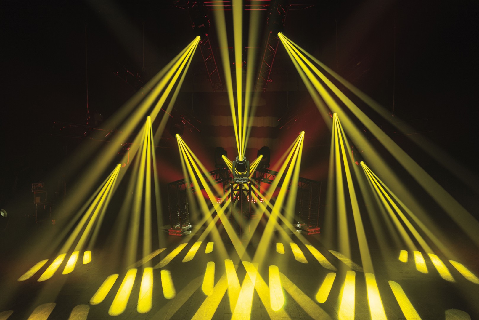 Phantom 12R Hybrid 300 W Hybride Moving Head