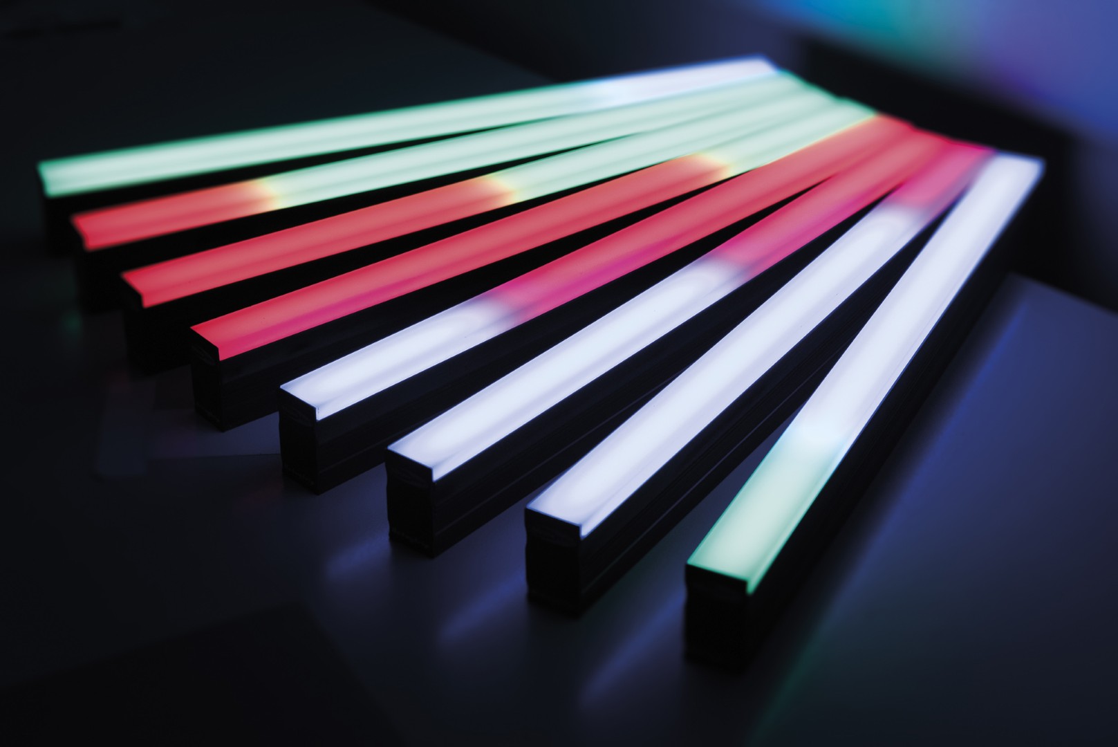 LED Octostrip Set MKII Besturing aparte gedeelten van 50 cm