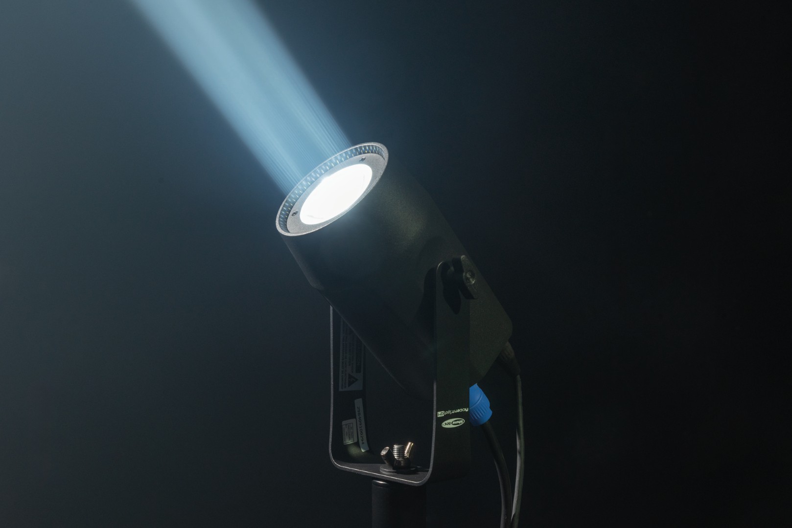 Accent Spot Q4 RGBW Pinspot met smalle lichtbundel