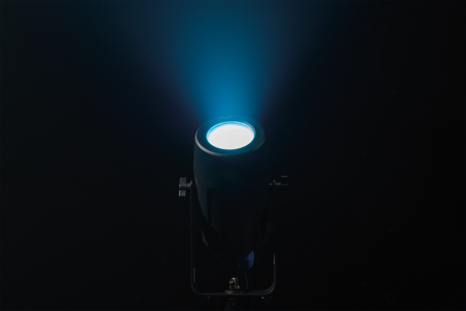 Accent Spot Q4 RGBW Pinspot met smalle lichtbundel