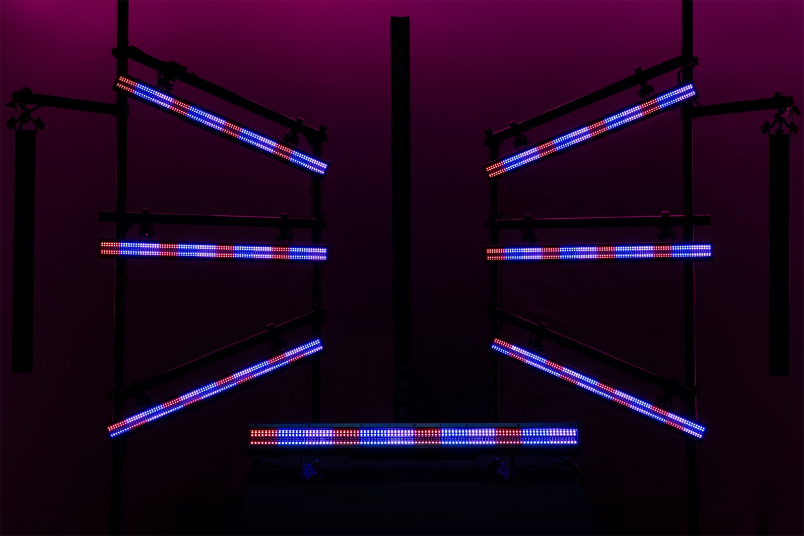 Spectra Strobe 360x 1W witte en 384x 0,5W RGB LED-bar - IP65
