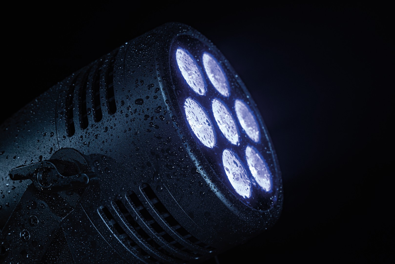 Cameleon Spot 7Q6 Tour 7x 12 W RGBWA-UV LED Spot - Power Pro True