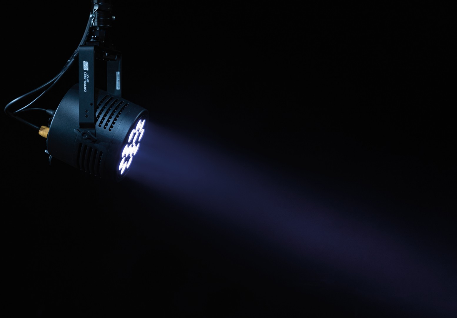 Cameleon Spot 12Q6 Tour 12x 12 W RGBWA-UV LED Spot - Power Pro True