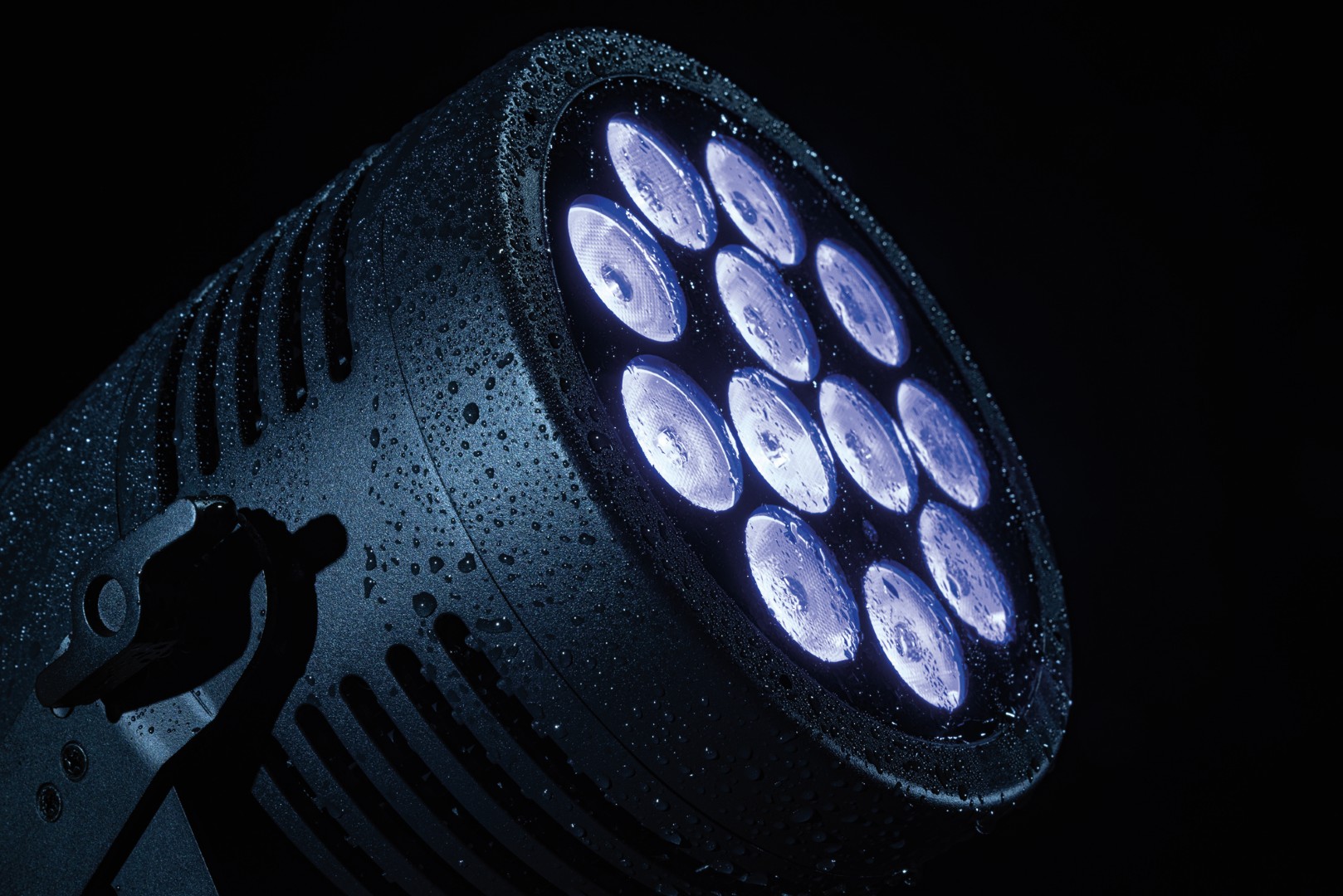 Cameleon Spot 12Q6 Tour 12x 12 W RGBWA-UV LED Spot - Power Pro True
