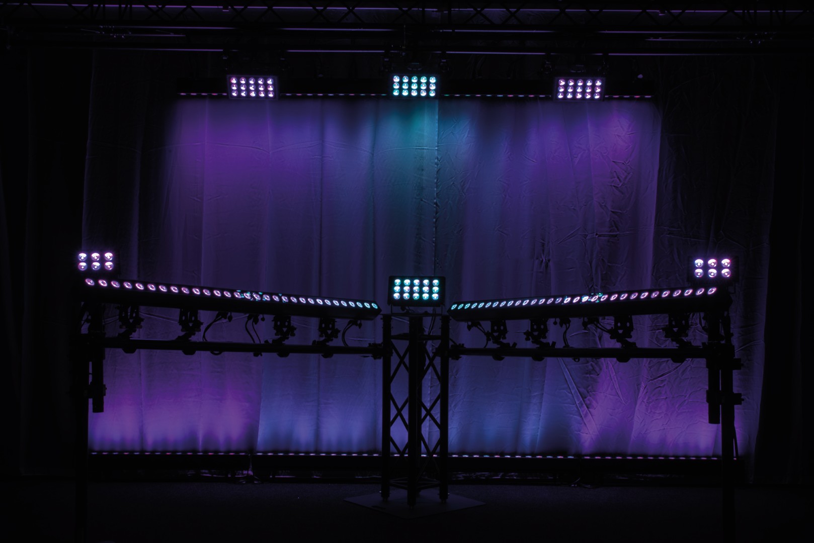 Cameleon Bar 15 Q6 Tour 15x 10 W RGBWA-UV LED Bar - Power Pro True - IP65