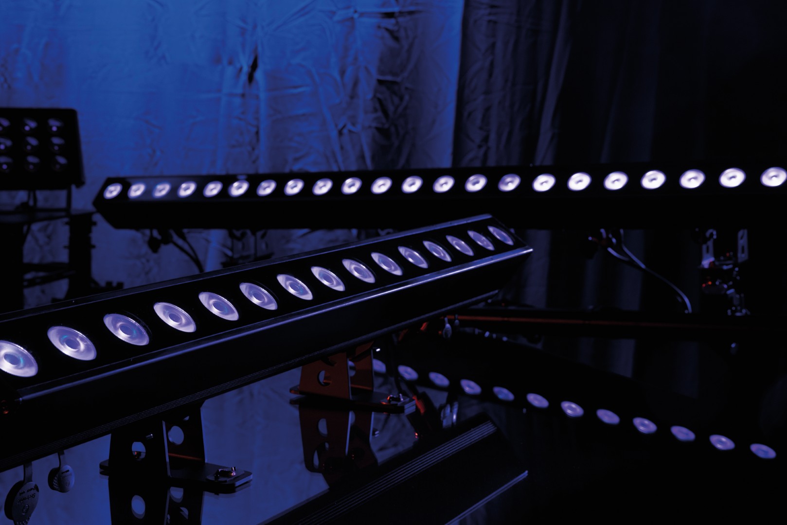 Cameleon PixelBar 15 Q6 Tour 15x 10 W RGBWA-UV LED Pixel Bar - Power Pro True - IP65