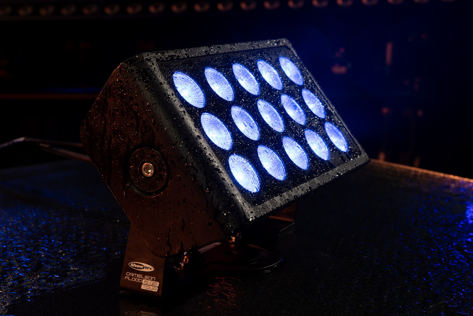 Cameleon Flood 15 Q6 Tour 15x 10 W RGBWA-UV LED Flood - Power Pro True