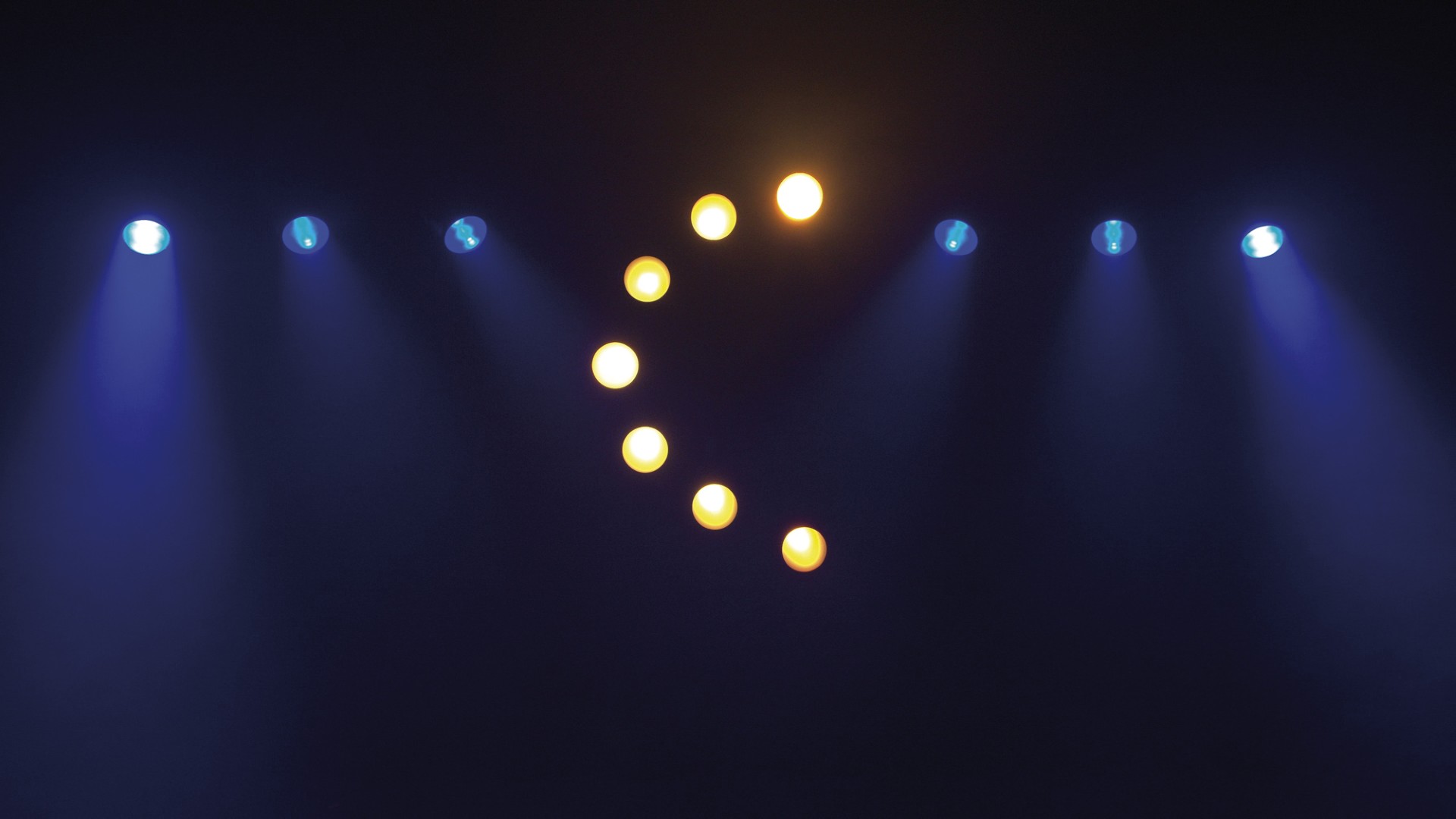 Luna Par 120 Q4 120 W RGBW COB LED Spot