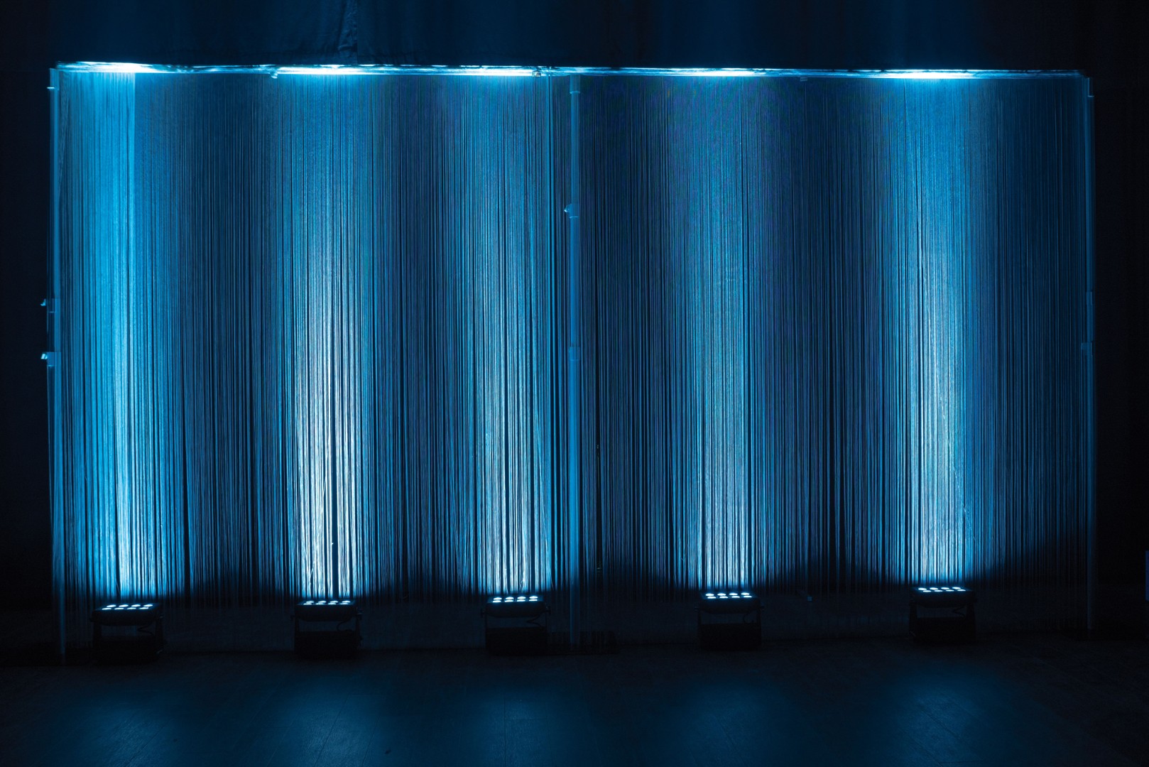 Helix M1100 Q4 Mobile 8x 10 W RGBW LED Wash (CRMX & WDMX)