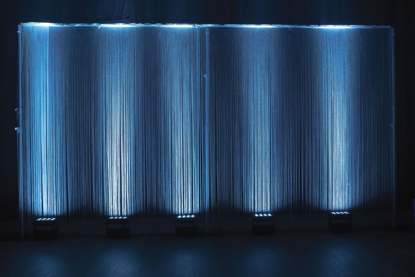 Helix M1100 Q4 Mobile 8x 10 W RGBW LED Wash (WDMX)