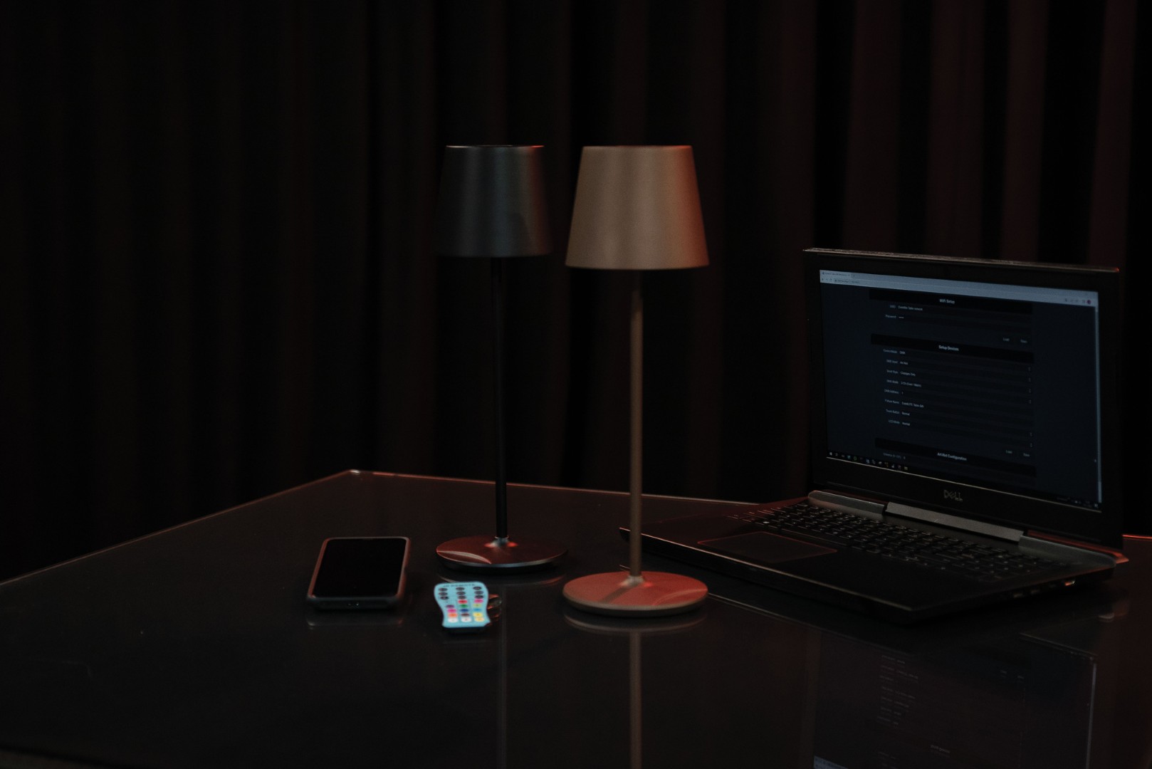UR-5 Universal IR Remote Compatibel met IR-ondersteunende Showtecproducten voor kleurmenging, stroboscoop, dimfunctie en programma's