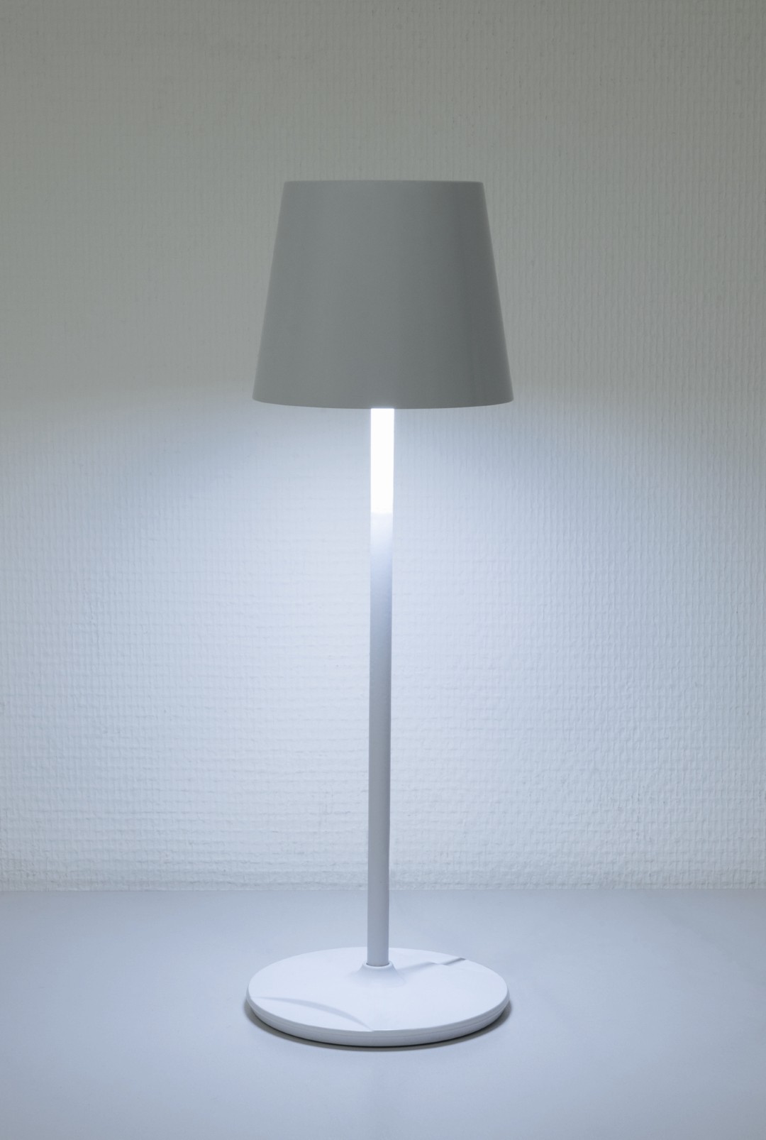 EventLITE Table-RGBW RGBW Accu LED Lamp - wit