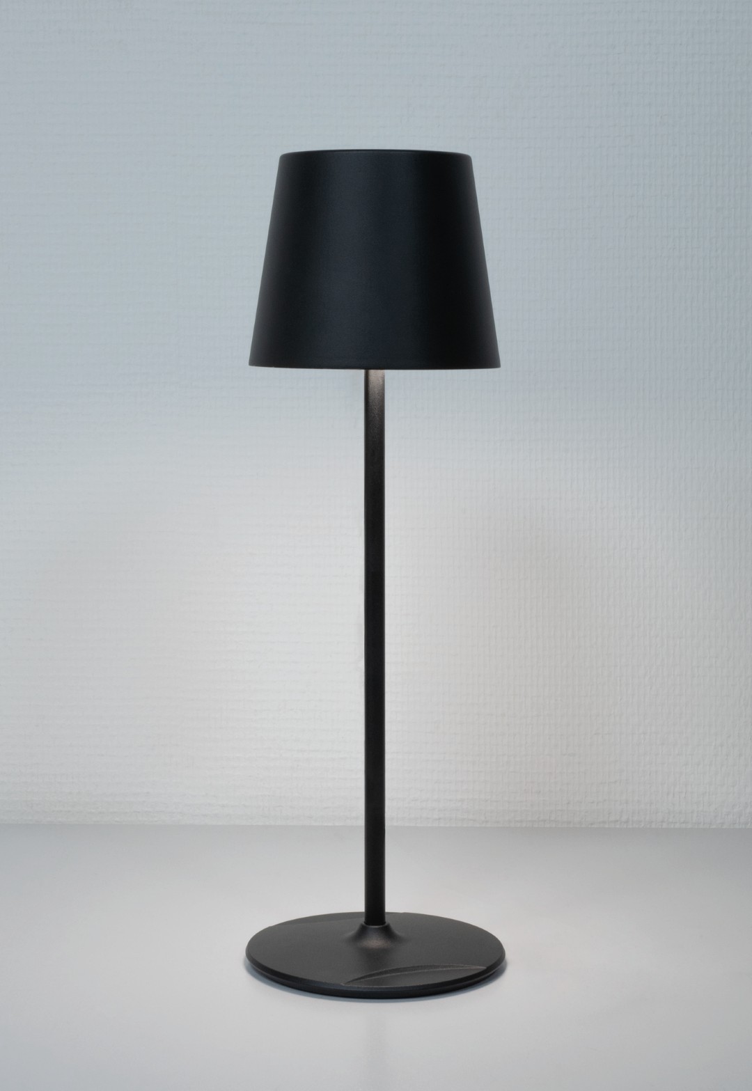 EventLITE Table-RGBW RGBW Accu LED Lamp - zwart