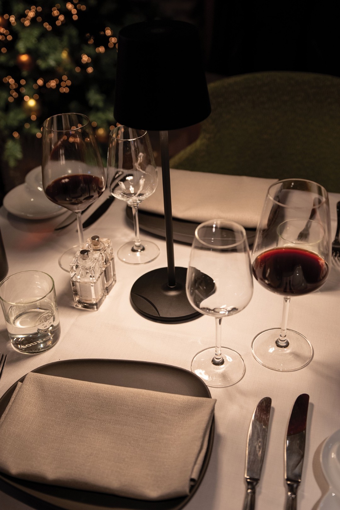 EventLITE Table-RGBW RGBW Accu LED Lamp - zwart