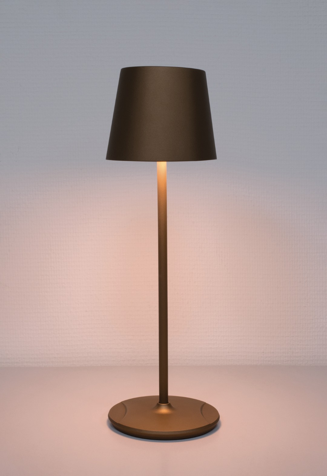 EventLITE Table-RGBW RGBW Accu LED Lamp - brons