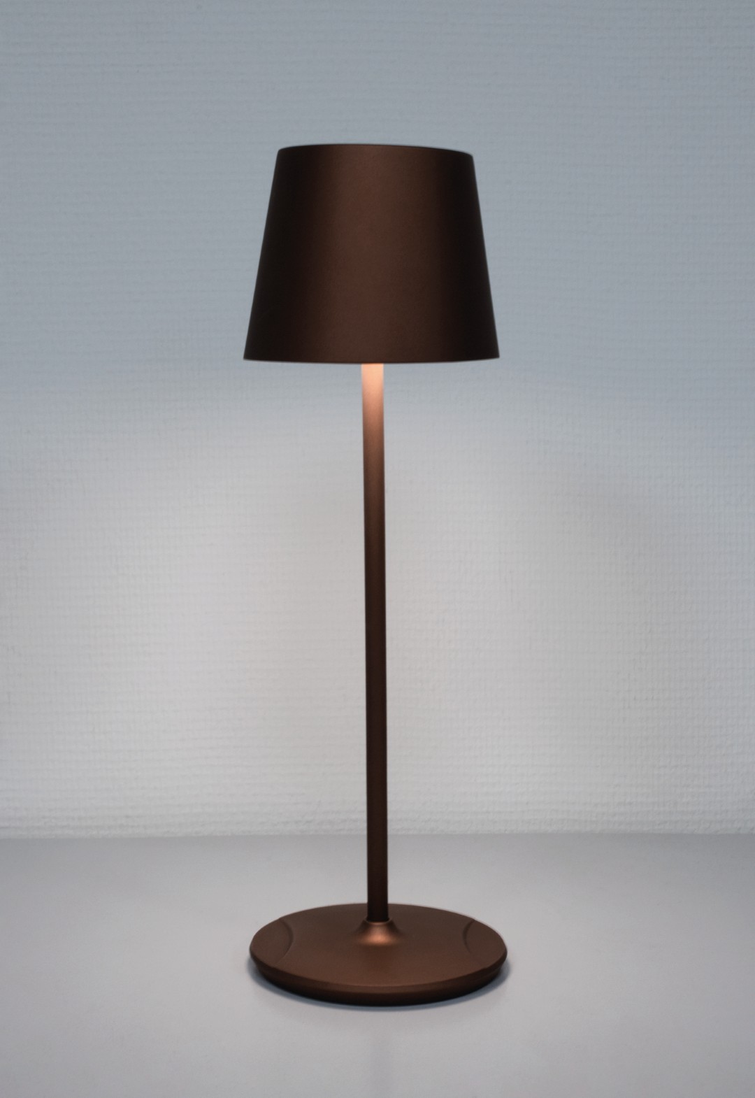 EventLITE Table-RGBW RGBW Accu LED Lamp - brons
