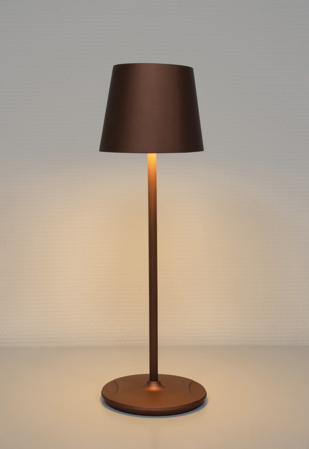 EventLITE Table-RGBW RGBW Accu LED Lamp - brons