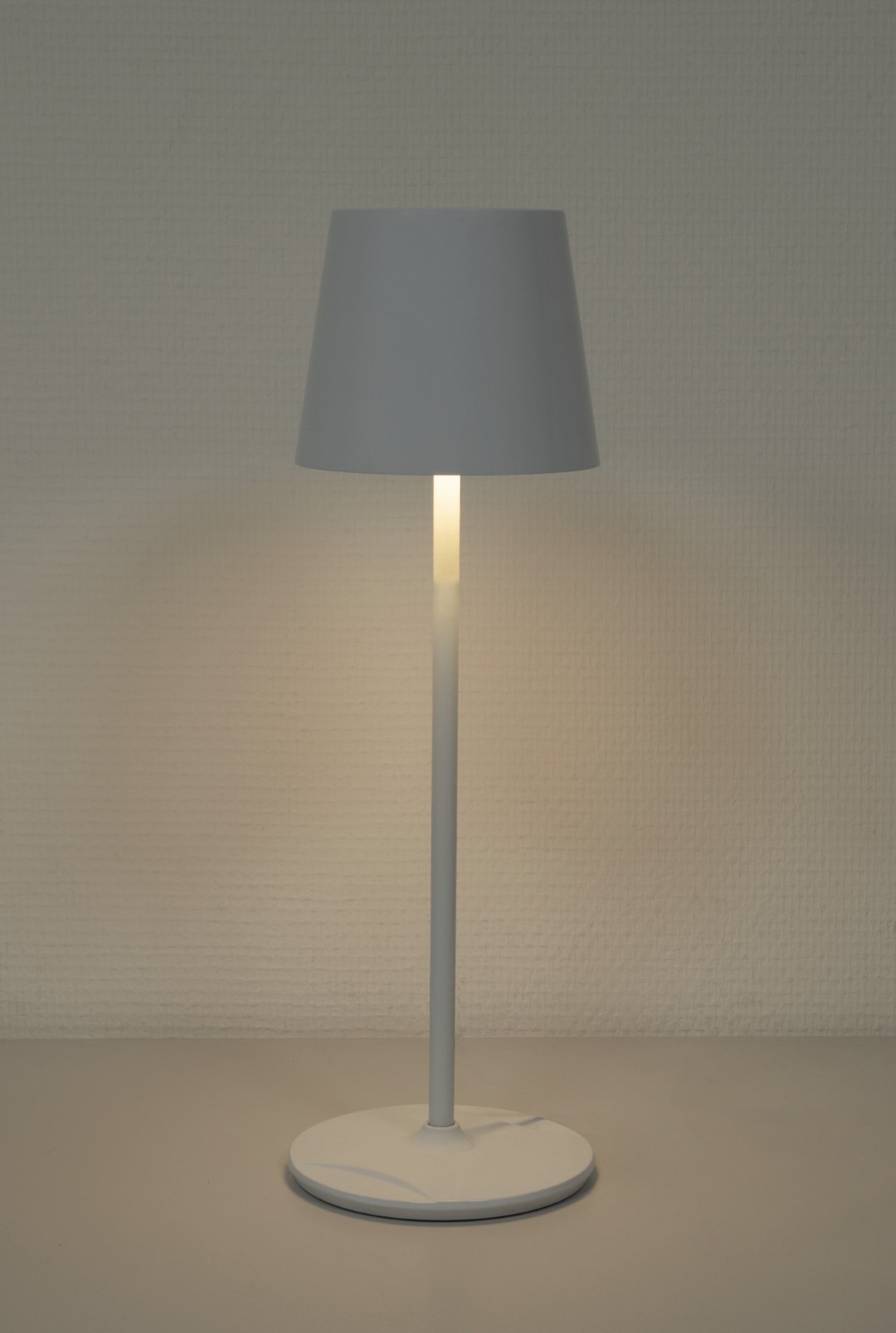 EventLITE Table-SW WW-CW Accu LED Lamp - wit