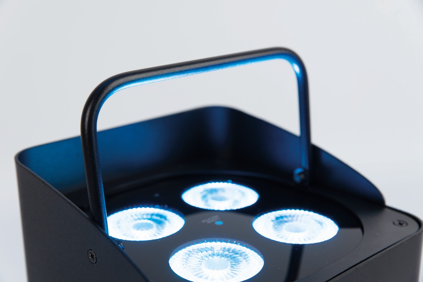 EventLITE 4/10 Q6 Met draadloze DMX - zwart