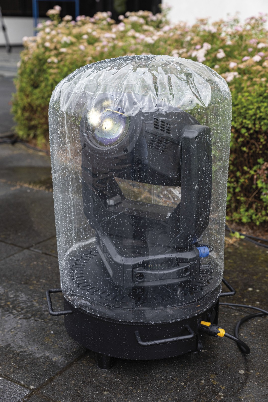 Rain Dome 40 Moving Head Regenhoes