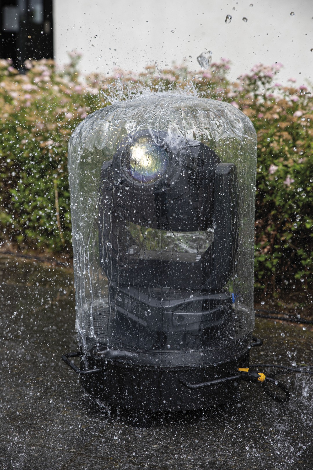 Rain Dome 40 Moving Head Regenhoes
