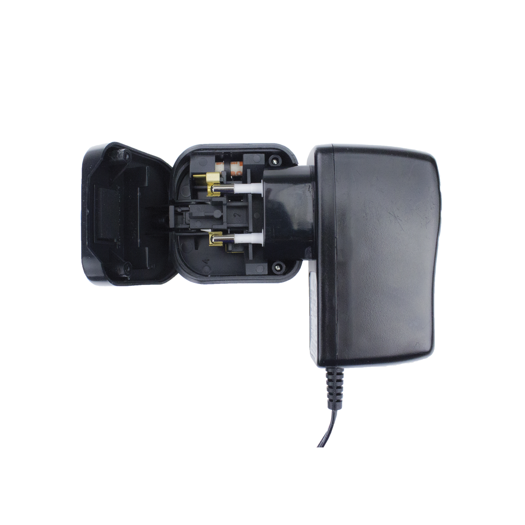 Europlug to UK Power Supply 245 V - 3 A - 50 HZ
