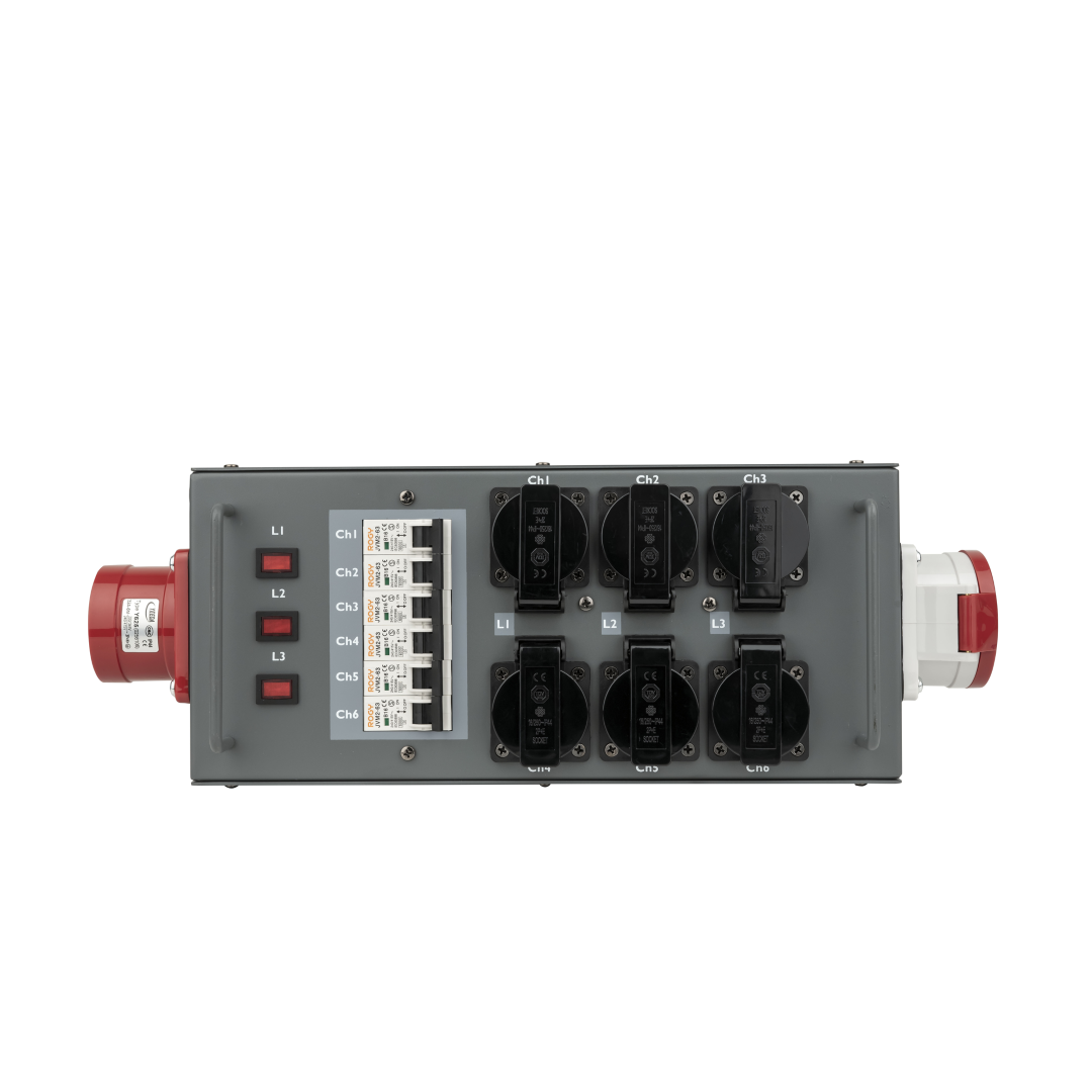 Powersplit 32 CEE 32 A Powersplitter met zekering