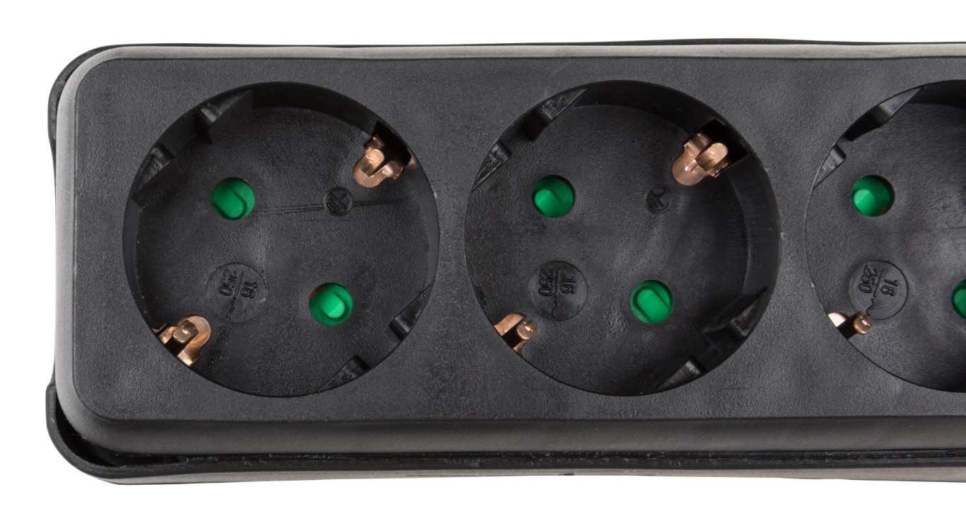 Stroomverdeeldoos met 4 stopcontacten met randaarde, slede voor montage, 7cm transparante krimpkous en een 3G1,5 kabel van 1,5m - MULTISOCKET4-G