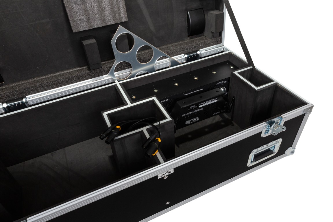 Case voor het vervoer van 4x BT-Nonabeam projectoren - CASE FOR 4x BT-NONABEAM