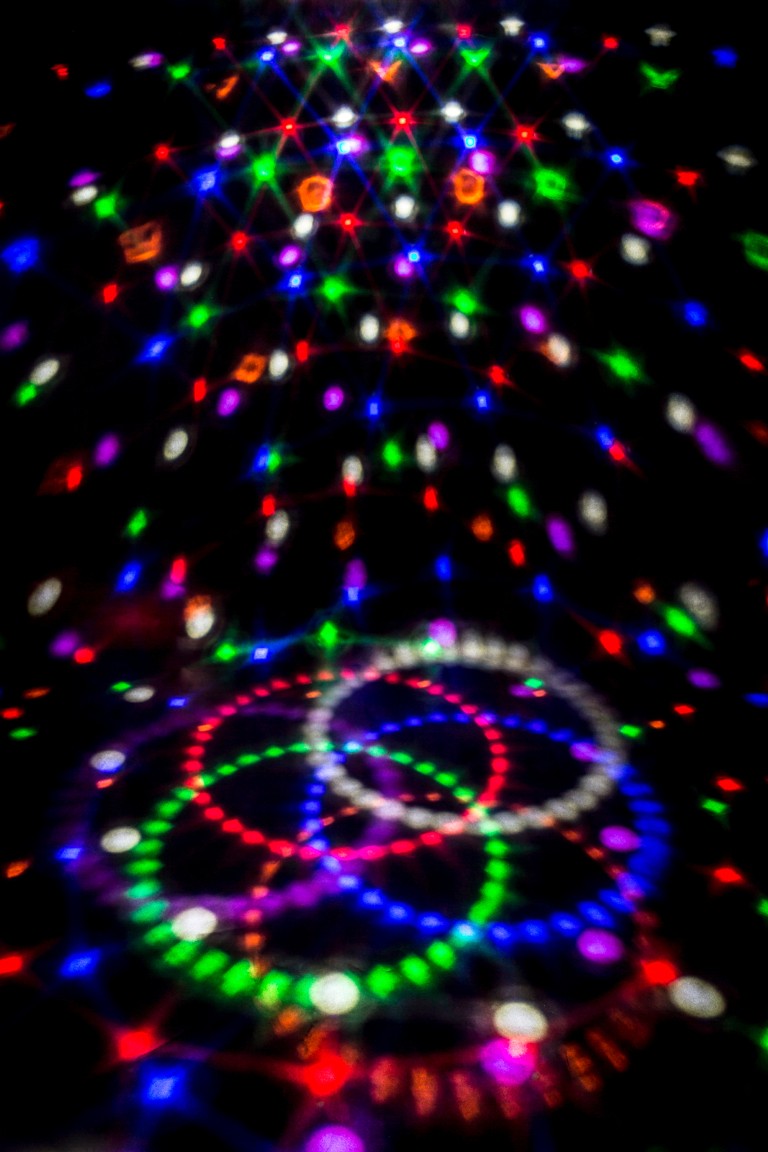 Een zeer aantrekkelijk en compact DMX-gestuurd LED-effect - LED DIAMOND II